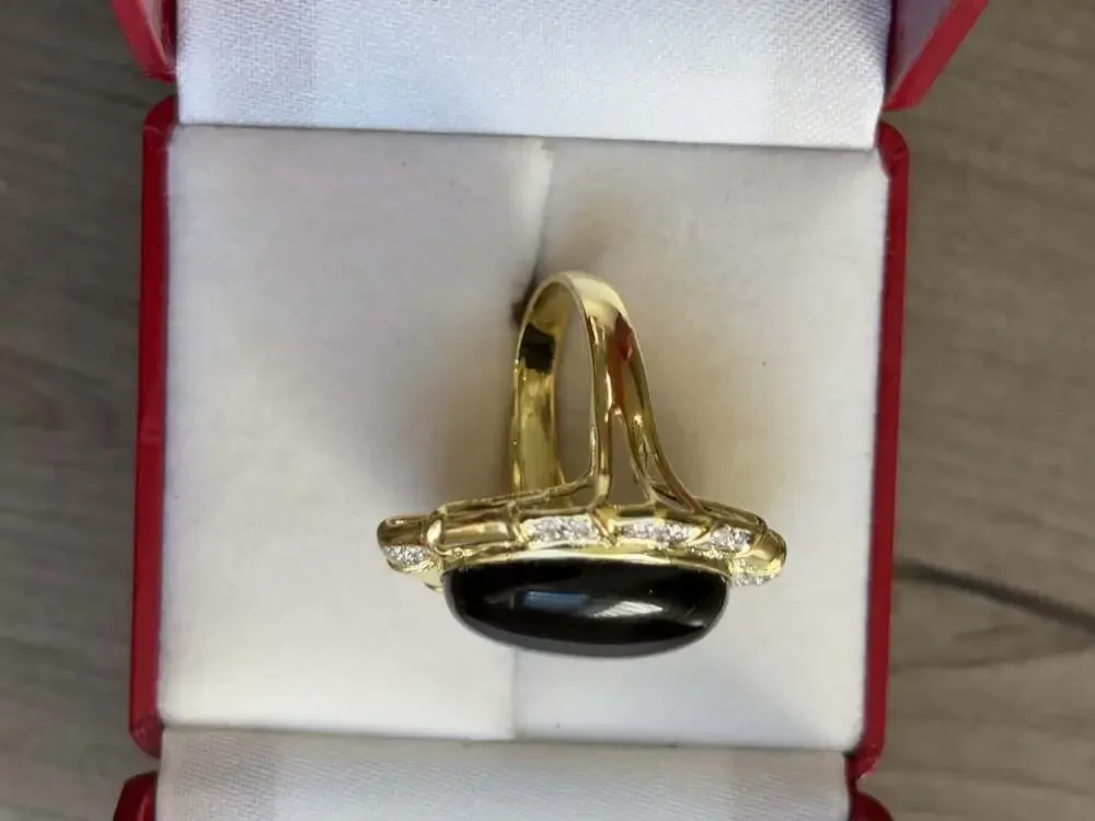 Vintage 14K Yellow Gold Oval Cabochon Black Onyx and Diamond Statement Cocktail